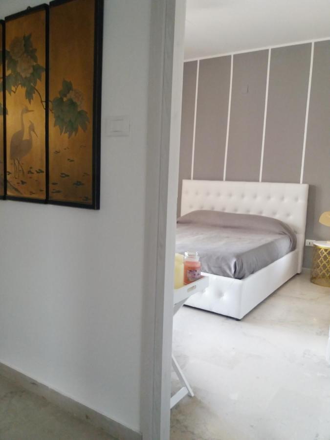 Villa Coral Mondello ปาแลร์โม ภายนอก รูปภาพ