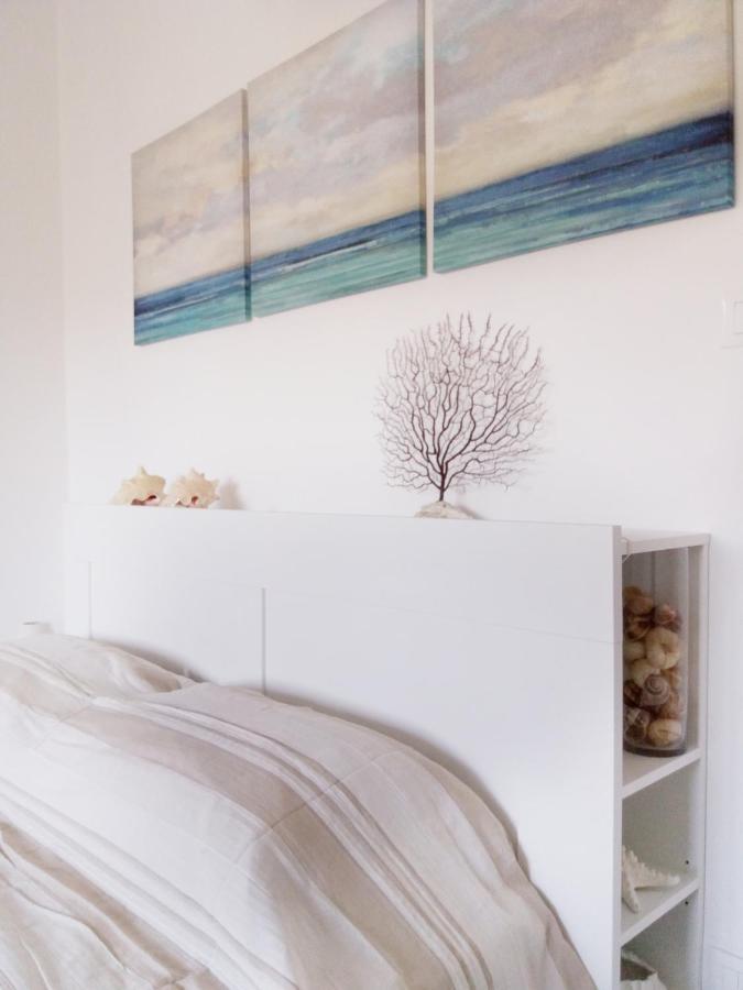 Villa Coral Mondello ปาแลร์โม ภายนอก รูปภาพ