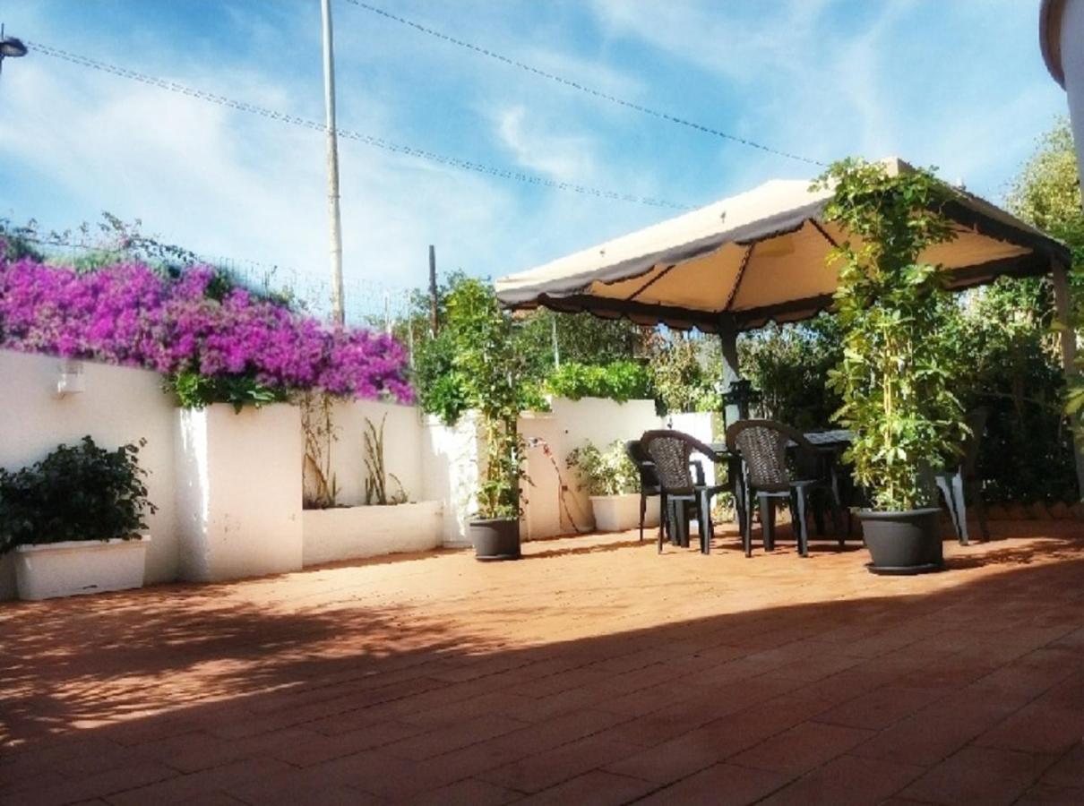 Villa Coral Mondello ปาแลร์โม ภายนอก รูปภาพ