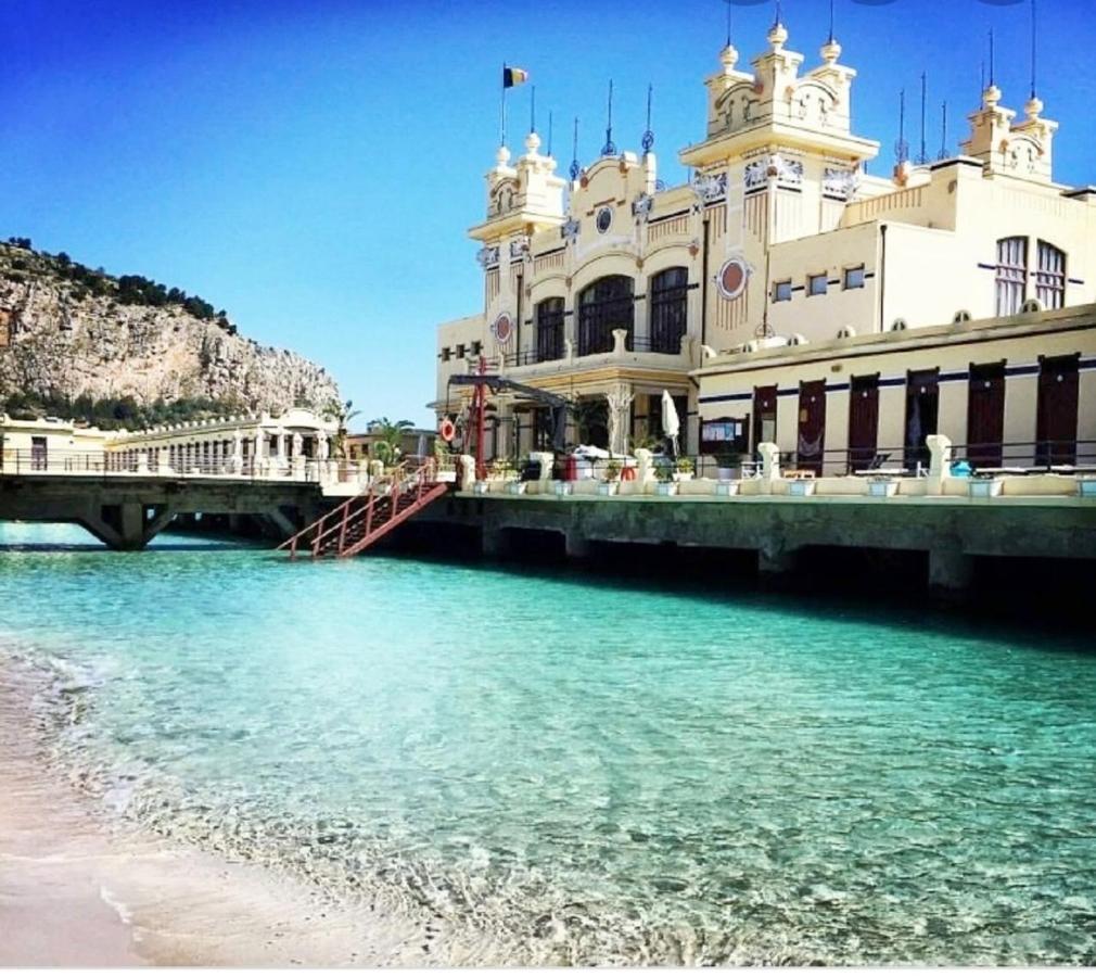 Villa Coral Mondello ปาแลร์โม ภายนอก รูปภาพ