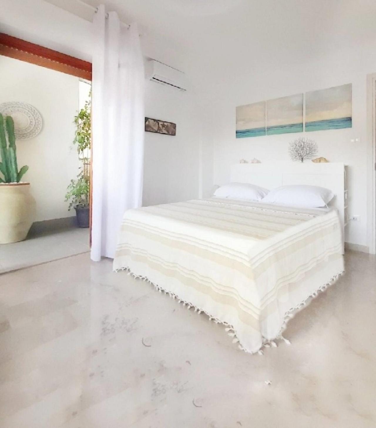 Villa Coral Mondello ปาแลร์โม ภายนอก รูปภาพ