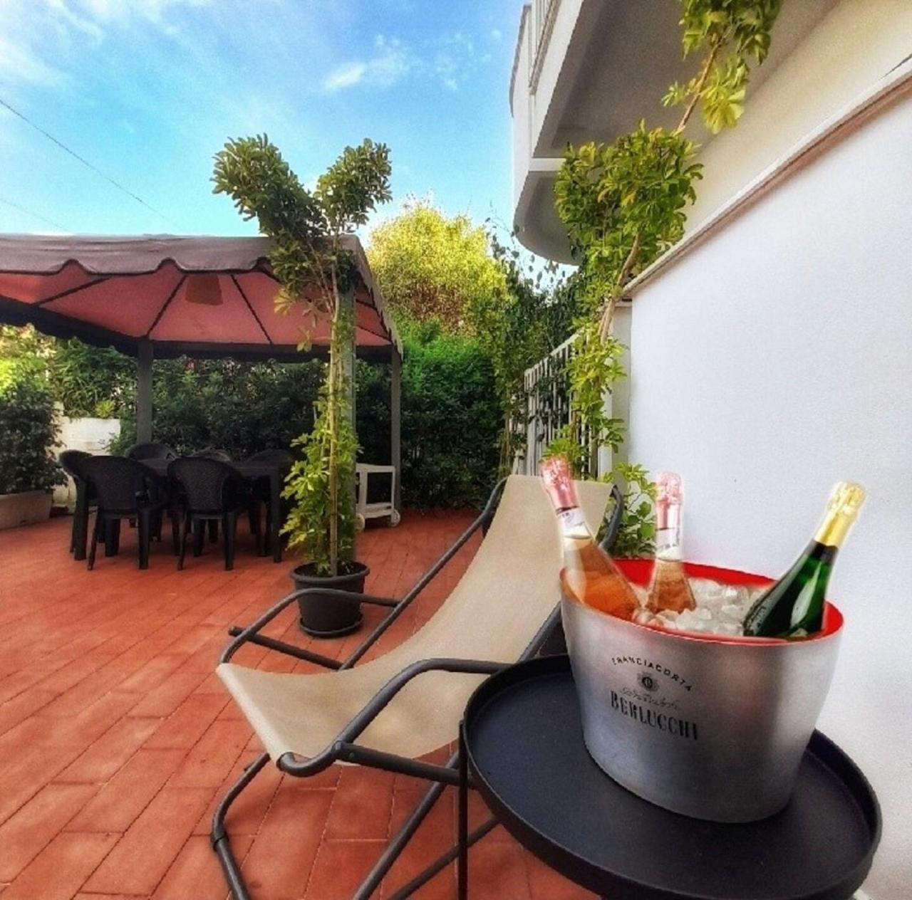 Villa Coral Mondello ปาแลร์โม ภายนอก รูปภาพ